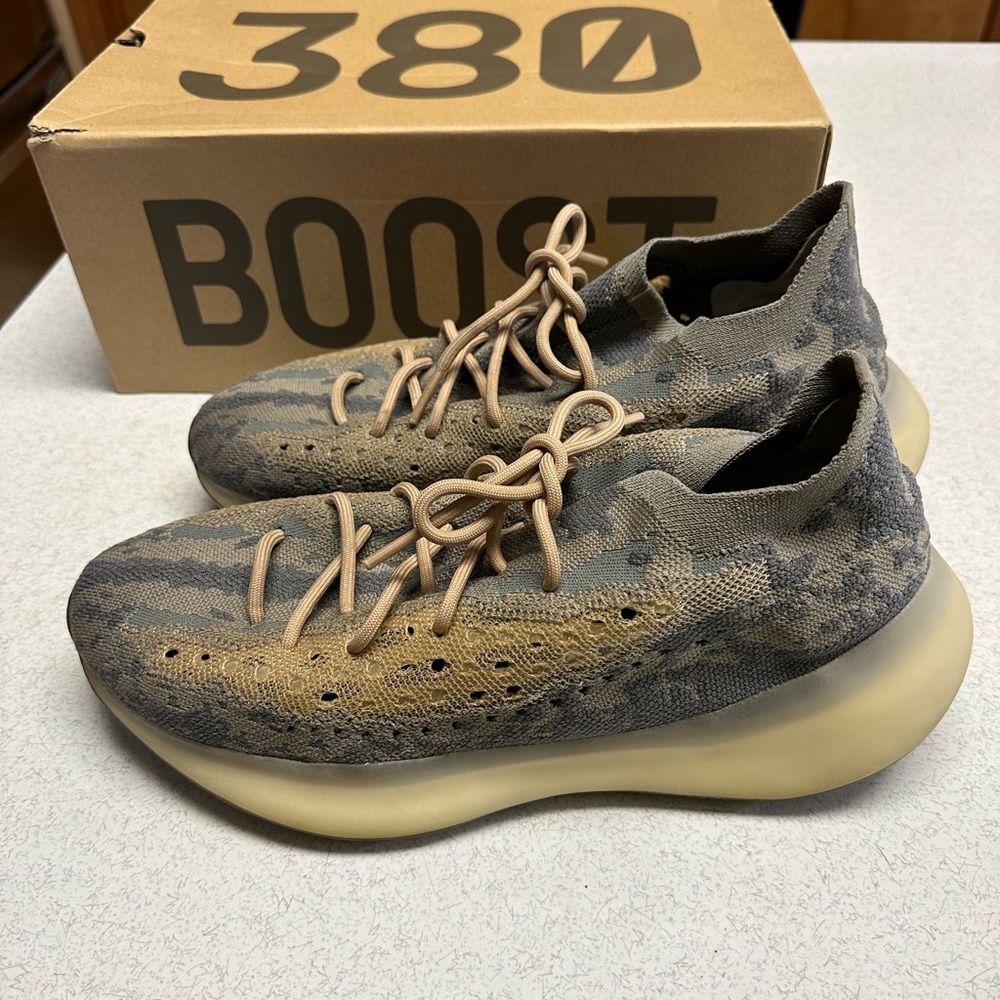 YEEZY BOOST 380